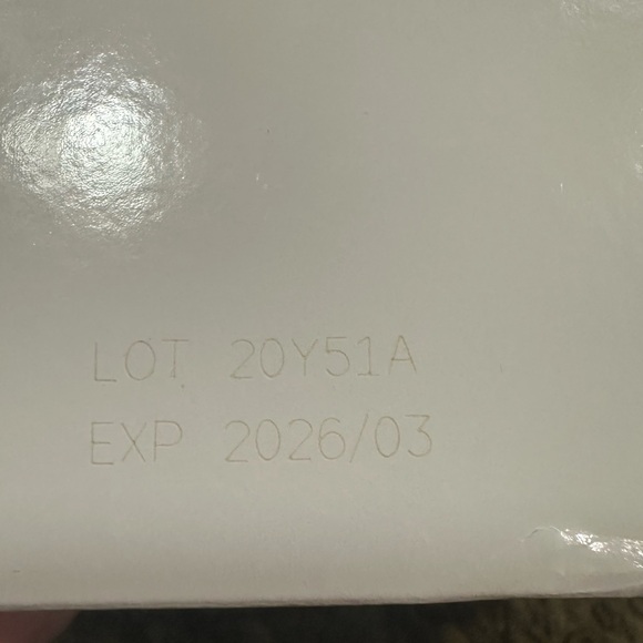 La Roche Posay Anthelios Daily Invisible Sunscreen SPF 50 Daily Face Sunscreen - Picture 4 of 4